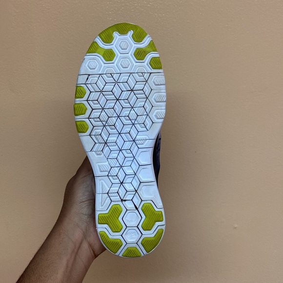 Nike Free TR Fit 5 Women’s Running Sneakers “Black White Gray Volt” - Picture 10 of 17